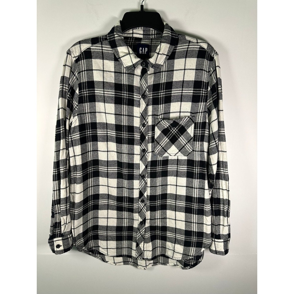 GAP Flannel Shirt Mens M Black White Plaid Long Sleeve Button Up Pocket Cozy
